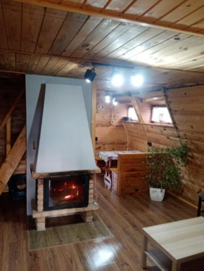 Chatka pod lasem, Jarnołtówek